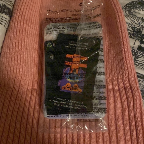 Loungefly Disney Lilo and Stitch Halloween Card Holder NWT - Picture 3 of 8